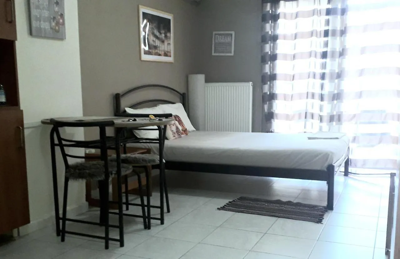 Central Bright Studio With Balkony Apartment Thessaloniki